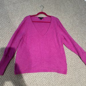 Soomething Navy/Soft Purple Sweater/Size Medium